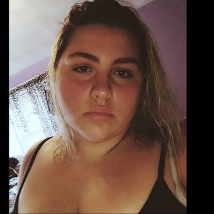 Meet your Posher, Juliana